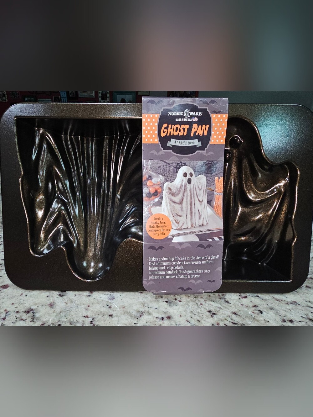 Nordic Ware Platinum Collection 3D Ghost Pan